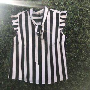 Black & White striped top
